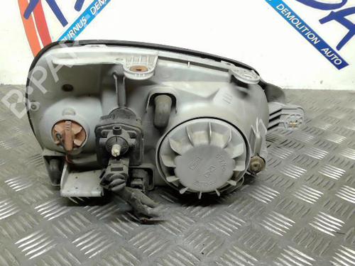 Right headlight HYUNDAI SANTA FÉ I (SM) 2.0 CRDi 4x4 | BP21742122C29 