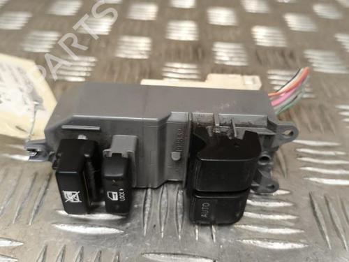 Left front window switch TOYOTA YARIS (_P9_) 1.3 VVT-i (SCP90_, SCP90R) | BP21737112I27 