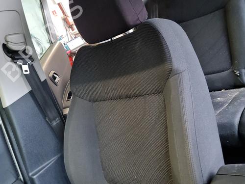 Left front door PEUGEOT 3008 I MPV (0U_) 1.6 HDi | BP28541288C2 