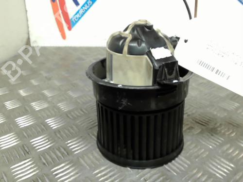 Used Heater blower motor PEUGEOT 308 I (4A_, 4C_) 1.6 16V (120 hp) 21735477