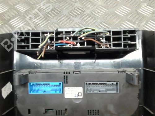 Used Climate control OPEL ZAFIRA A MPV (T98) 2.2 DTI 16V (F75) (125 hp) 21738779