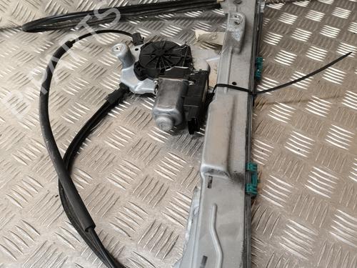 Rudehejsemekanisme ventre foran RENAULT CLIO III (BR0/1, CR0/1) 1.5 dCi (88 hp) 25281371