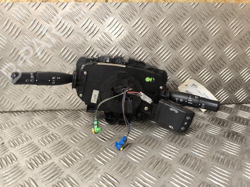 Used Steering column stalk RENAULT MEGANE II (BM0/1_, CM0/1_) 1.9 dCi (BM0G, CM0G) (120 hp) 26508953