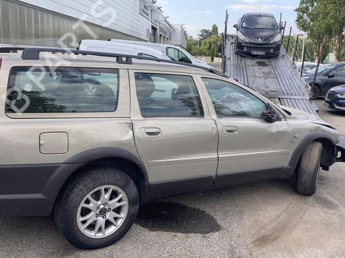 Left front driveshaft VOLVO XC70 I Cross Country (295) D5 XC AWD | BP21745615M38 