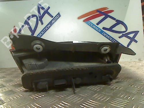 Used Left taillight NISSAN MICRA III (K12) 1.2 16V (65 hp) 21736567