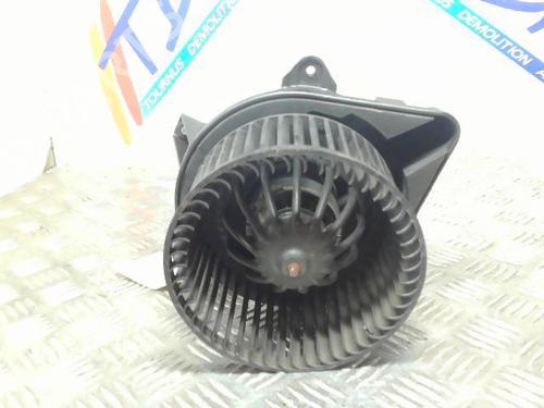 Heater blower motor LANCIA YPSILON (843_) 1.4 (843.AXG1A) | BP21749421M62 