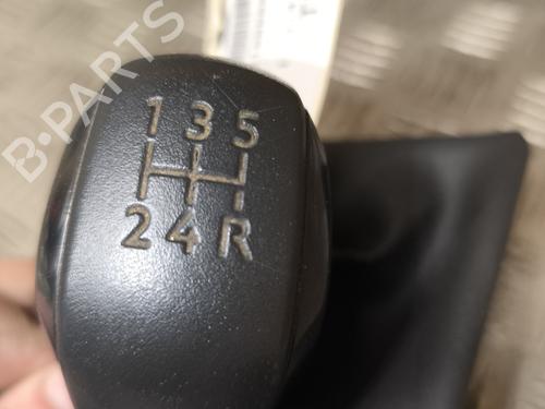 Used Gear lever PEUGEOT 208 I (CA_, CC_) 1.4 HDi (68 hp) 24524565