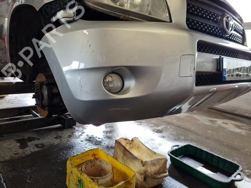 Used Front bumper TOYOTA RAV 4 III (_A3_) 2.2 D 4WD (ALA30_, ALA30R) (136 hp) 29075418
