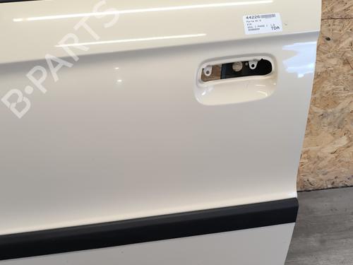 Left front door KIA SOUL I (AM) 1.6 CRDi 128 | BP21747714C2 