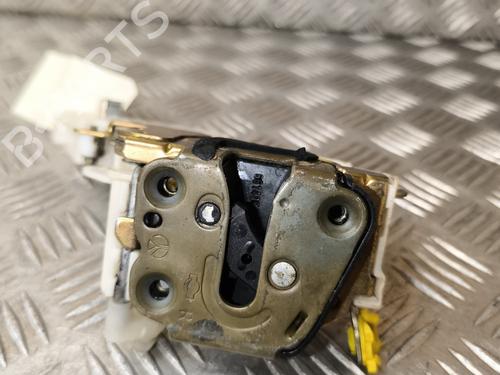 Used Front right lock NISSAN TERRANO II (R20) 2.7 TDi 4WD (125 hp) 22181270
