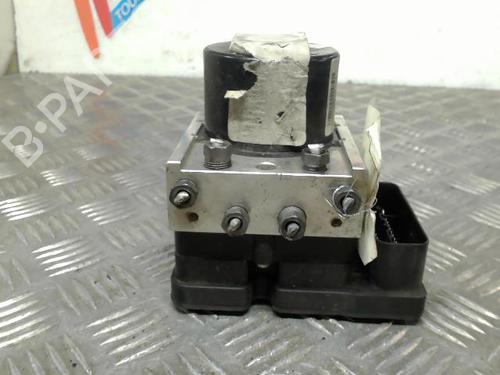 Used ABS pump RENAULT MEGANE III Hatchback (BZ0/1_, B3_) 1.5 dCi (106 hp) 21730945