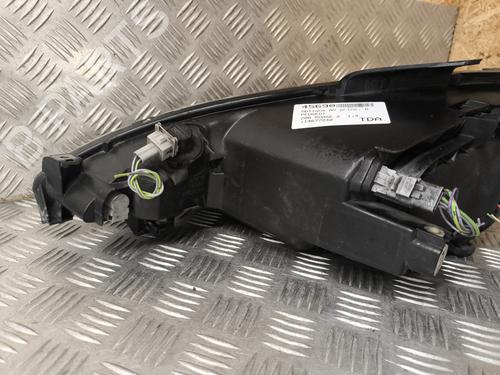 Right headlight PEUGEOT 206 Hatchback (2A/C) 1.4 16V | BP29961678C29
