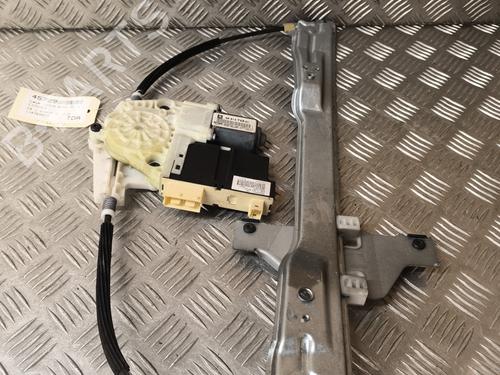 Front right window mechanism CITROËN C4 I (LC_) 1.6 HDi | BP29981668C23