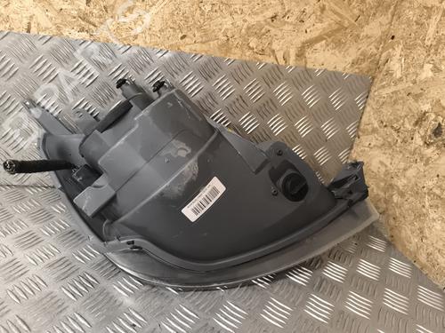 Left headlight FORD FIESTA V (JH_, JD_) 1.4 TDCi | BP23847394C28 
