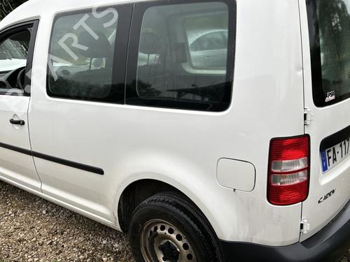 Aleta delantera izquierda VW CADDY III Box Body/MPV (2KA, 2KH, 2CA, 2CH) 1.6 TDI | BP30763884C41 