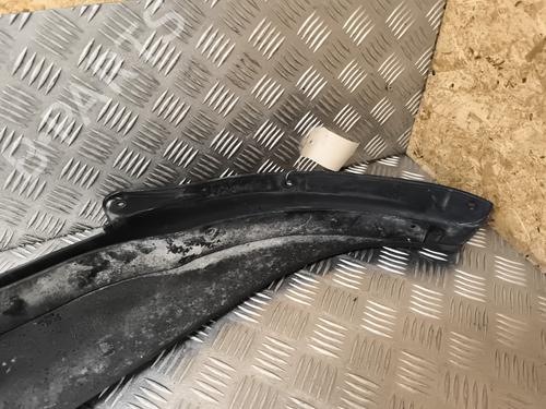 Højre fortil skærm liste RENAULT TRUCKS MASCOTT Platform/Chassis 120.65 (A00500007) | BP30683480C135