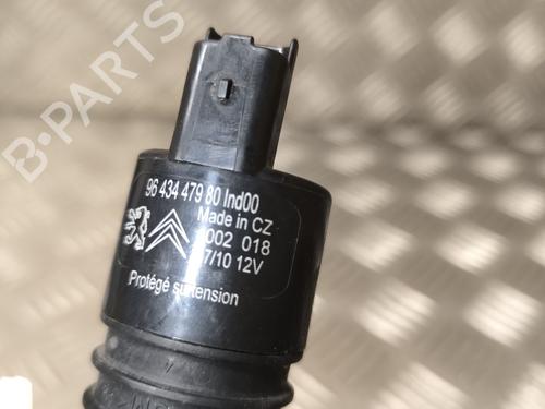 Sprinklervæskepumpe PEUGEOT 5008 (0U_, 0E_) 1.6 HDi | BP25037602E24 