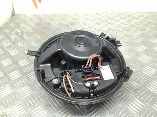 Used Heater blower motor VW GOLF VII (5G1, BQ1, BE1, BE2) 2.0 GTD (184 hp) 21734286