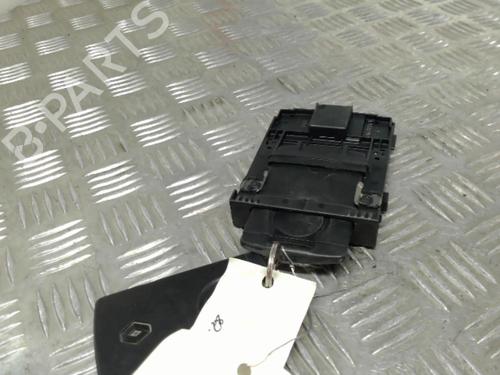 Card reader RENAULT MEGANE III Hatchback (BZ0/1_, B3_) 1.5 dCi | BP21735657E4 