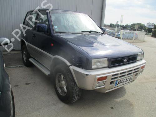 Grille NISSAN TERRANO II (R20) 2.7 TDi 4WD | BP21736679C40 