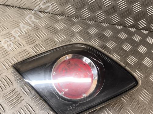 Venstre baglygte bagklap MAZDA 3 (BK) 1.6 (BK14) (105 hp) 22330863