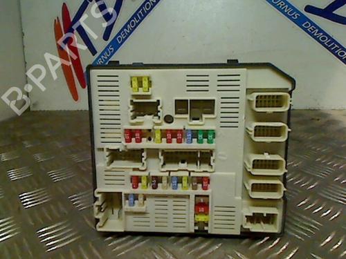 Used Fuse box RENAULT MEGANE III Coupe (DZ0/1_) 1.5 dCi (DZ0B) (106 hp) 21732429