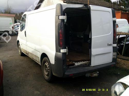 Left headlight RENAULT TRAFIC II Van (FL) 1.9 dCi 100 (FL0C) | BP21732251C28 