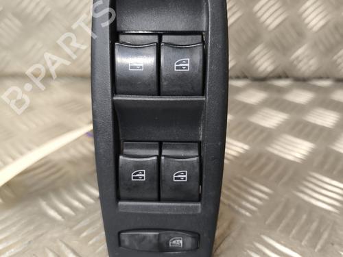 Used Left front window switch RENAULT KOLEOS I (HY_) 2.0 dCi 4x4 (HY0K) (150 hp) 29192916