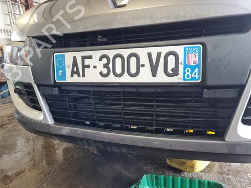 Front bumper RENAULT SCÉNIC III (JZ0/1_) 2.0 dCi (JZ0Y, JZ26) | BP29711559C7 