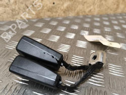 Used Seat buckle VW POLO V (6R1, 6C1) 1.6 TDI (90 hp) 21729619