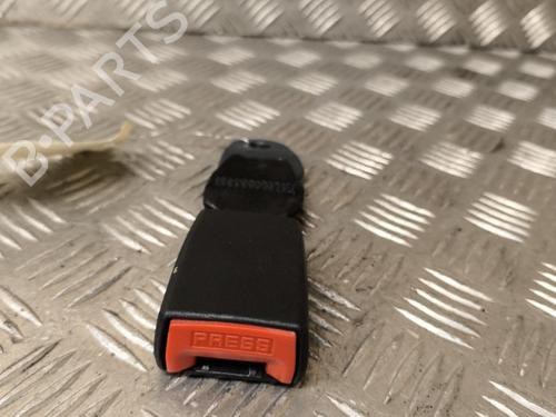 Used Seat buckle CITROËN C3 I (FC_, FN_) 1.4 HDi (68 hp) 21748527