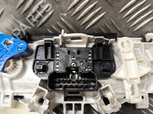 Climate control RENAULT TWINGO II (CN0_)  | BP22006930I5 