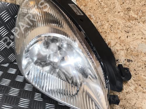 Højre forlygte CITROËN XSARA PICASSO (N68) 2.0 HDi (90 hp) 30648854