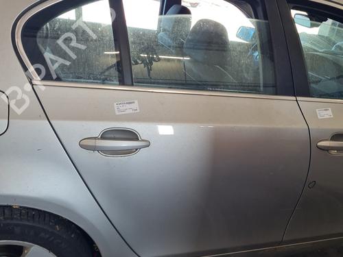 Used Right rear door BMW 5 (E60) 530 d (231 hp) 26688673
