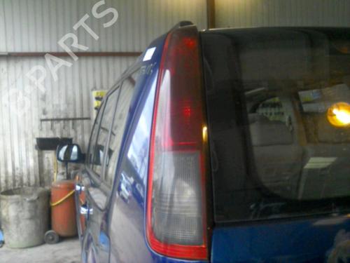 Used Left taillight NISSAN X-TRAIL I (T30) 2.2 Di 4x4 (114 hp) 21751105