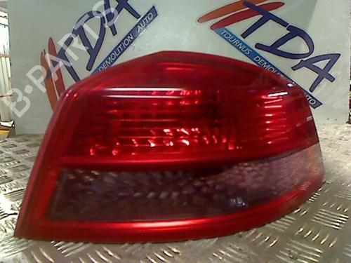 Used Right taillight RENAULT VEL SATIS (BJ0_) 2.2 dCi (BJ0E, BJ0F) (150 hp) 21743673