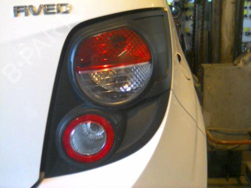 Used Right taillight CHEVROLET AVEO Hatchback (T300) 1.3 D (75 hp) 21736438