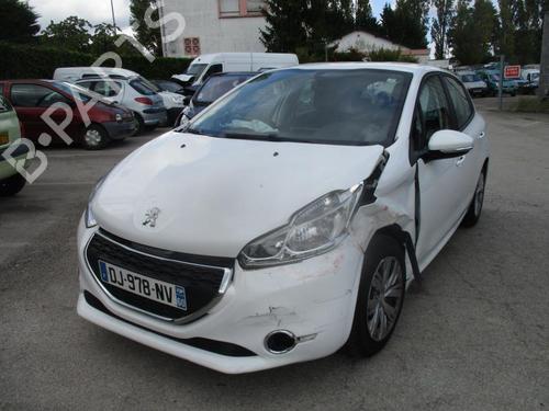 Front wiper motor PEUGEOT 208 I (CA_, CC_) 1.4 HDi | BP21751470M29 