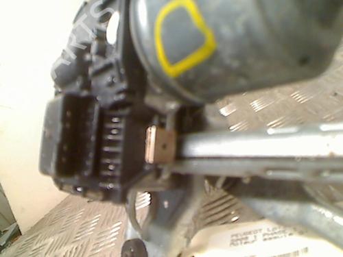 Front wiper motor PEUGEOT 5008 (0U_, 0E_) 1.6 HDi | BP21731896M29 