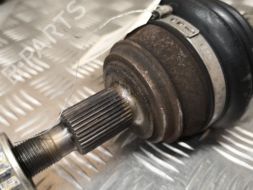 Used Right front driveshaft VW GOLF IV (1J1) 1.4 16V (75 hp) 27368360