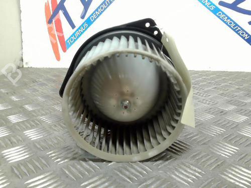 Heater blower motor CITROËN C-CROSSER (VU_, VV_) 2.2 HDi | BP21734610M62 