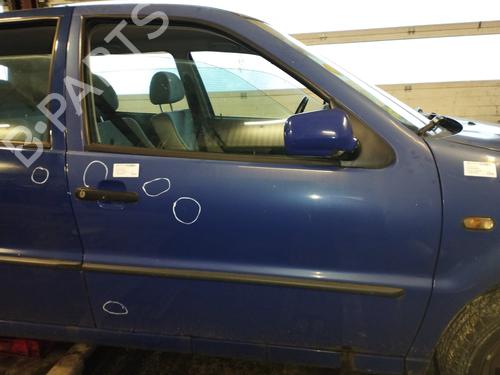 Used Right front door VW POLO III (6N1) 60 1.4 (60 hp) 31572351