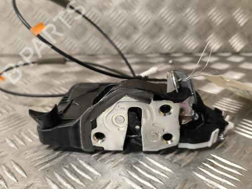 Used Front right lock TOYOTA YARIS (_P13_) 1.3 (NSP130_, NSP130) (99 hp) 22008416