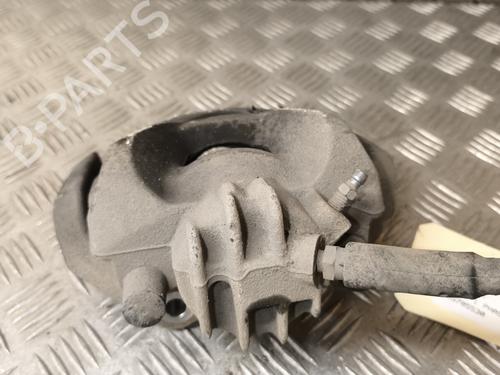 Used Right front brake caliper Right front brake caliper PEUGEOT 5008 (0U_, 0E_) 1.6 HDi (114 hp) 22015828 22015828