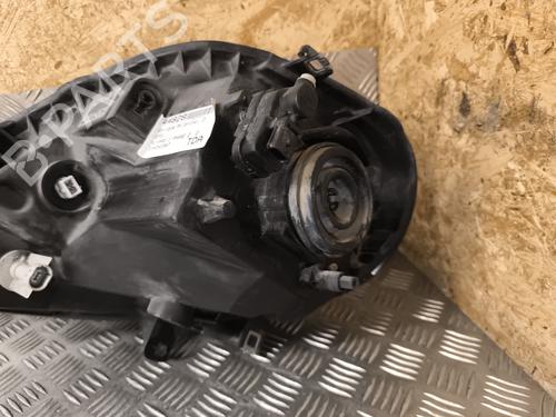Højre forlygte OPEL VIVARO A Van (X83) 2.0 CDTI (F7) | BP24891576C29 