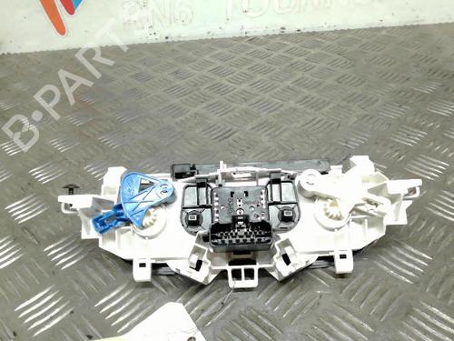 Used Climate control RENAULT TWINGO II (CN0_) 1.2 16V (CN04, CN0B) (75 hp) 21735787