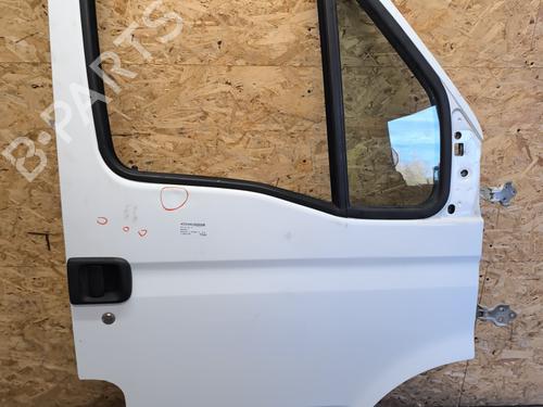 Used Right front door RENAULT MASTER II Van (FD) 2.5 dCi (FD02) (101 hp) 29331324