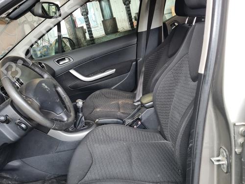 Rear seat PEUGEOT 308 SW I (4E_, 4H_) 1.6 HDi | BP29914567C17