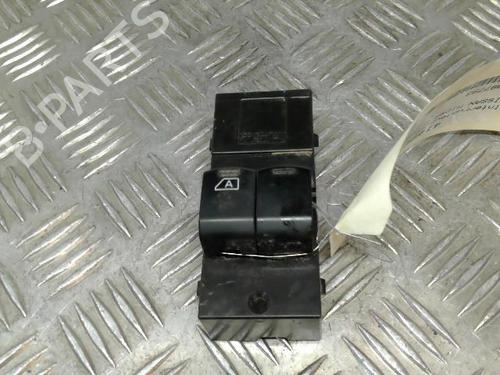 Used Left front window switch NISSAN MICRA III (K12) 1.5 dCi (86 hp) 21734931