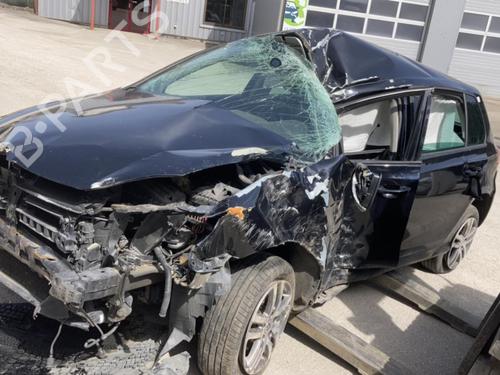 Left tailgate light VW GOLF VI (5K1) 2.0 TDI | BP21745961C79 